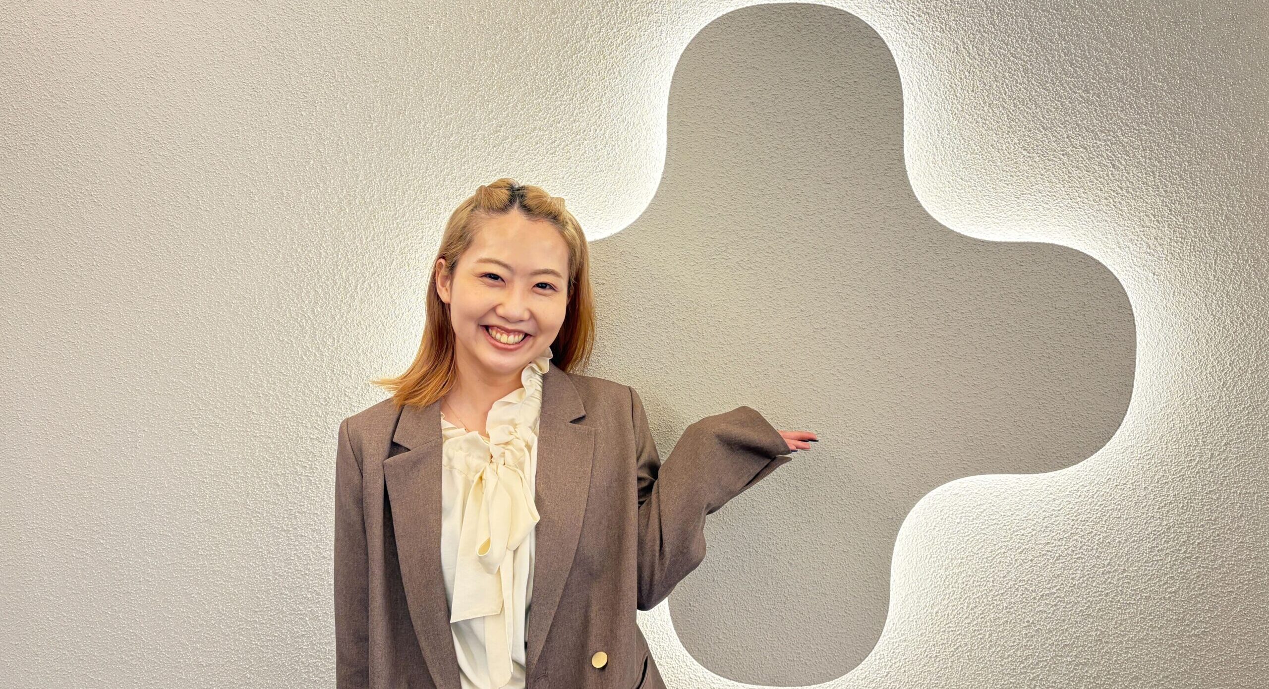 非定型の健康診断書（100項目以上）のデータ化工数を最大約7割削減。事業拡大を後押しする生産性を実現。